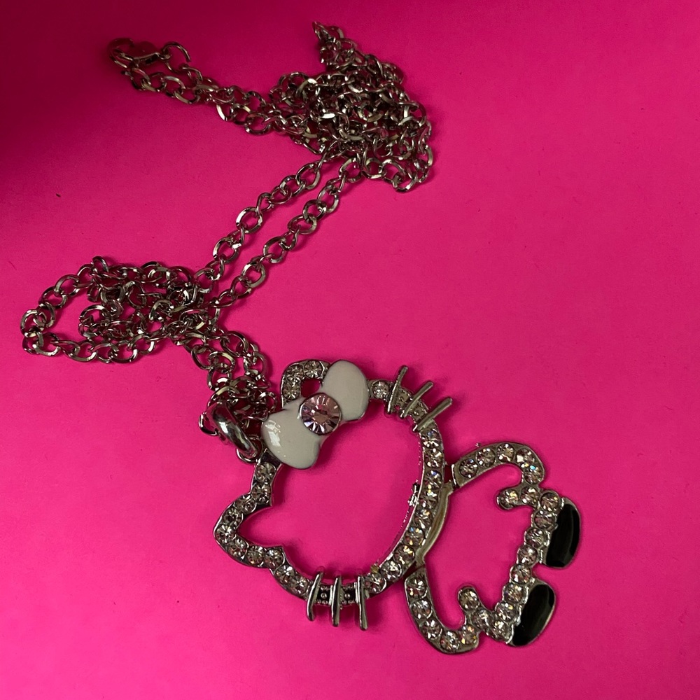 ✨Hello Kitty Figure Rhinestones Necklace Chain✨